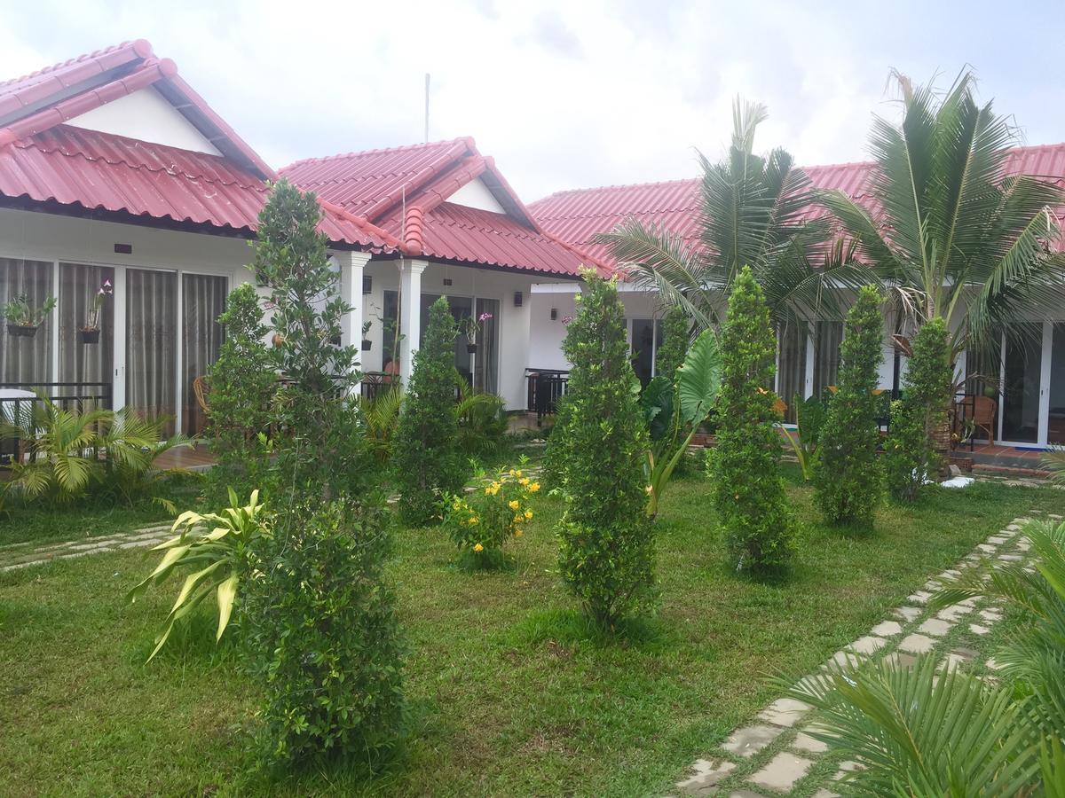 White Boutique Hotel And Residences Sihanoukville Exterior foto